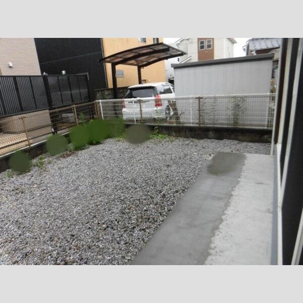 その他 (102　専用庭)