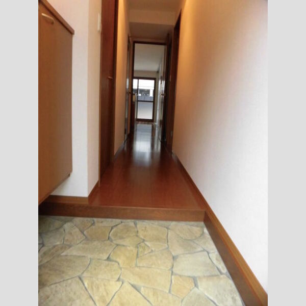 玄関 (102　玄関)