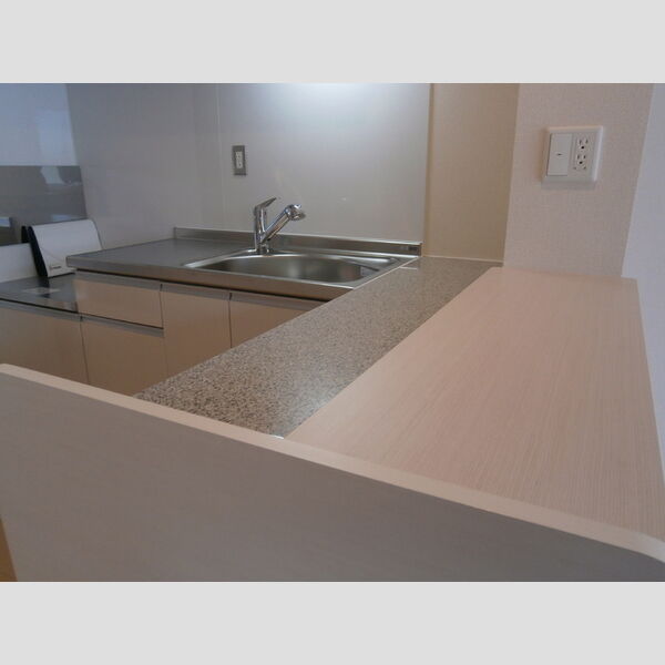 キッチン (107　キッチン)