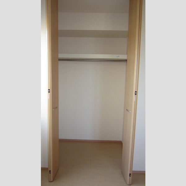 収納 (106　クローゼット)