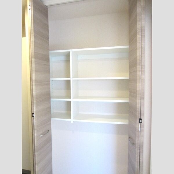 その他 (103　玄関収納)