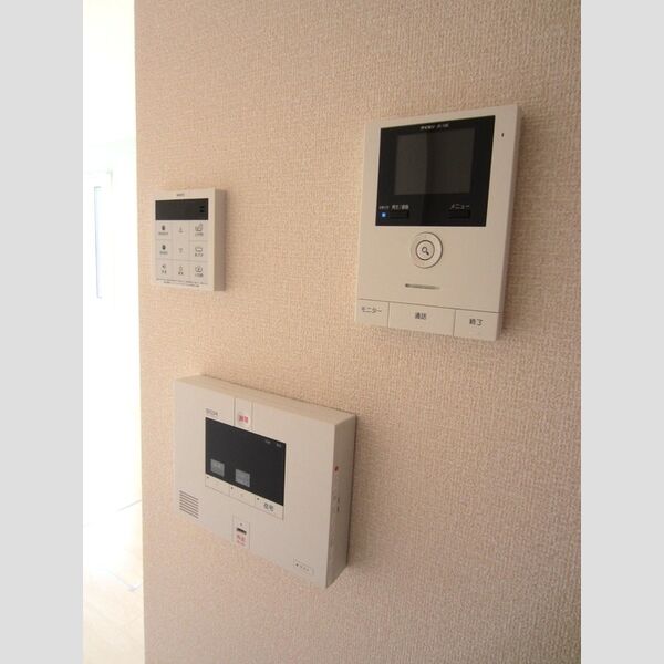 その他設備 (103　ホームセキュリティとTVインターホン)