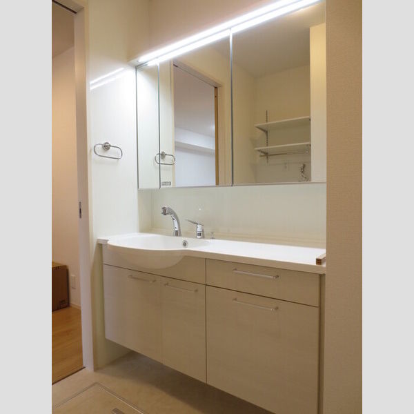 洗面所 (B102　洗髪洗面化粧台)