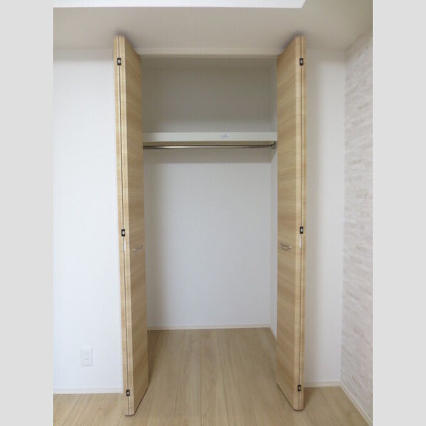 収納 (B102　クローゼット)