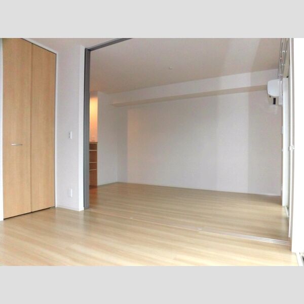 居室・リビング (105リビング)