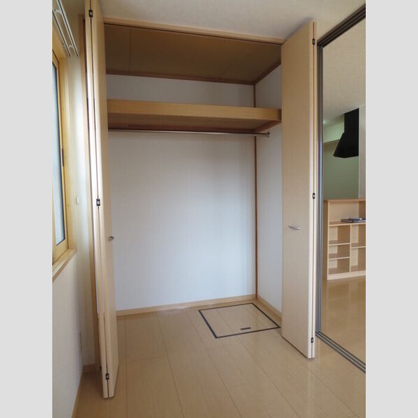 収納 (102　クローゼット)