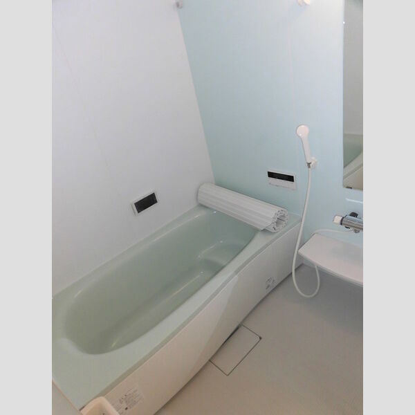 バス (B202　浴室)