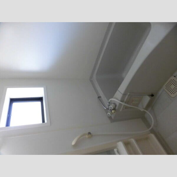 バス (B202　浴室)