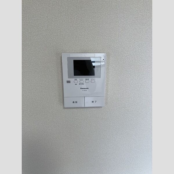 その他設備 (B202　モニター付きインターホン)