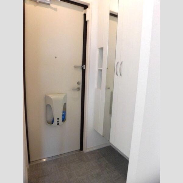 玄関 (202　玄関)