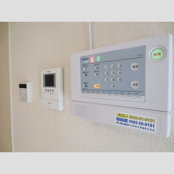 その他設備 (B106　ホームセキュリティ　TVインターホン)