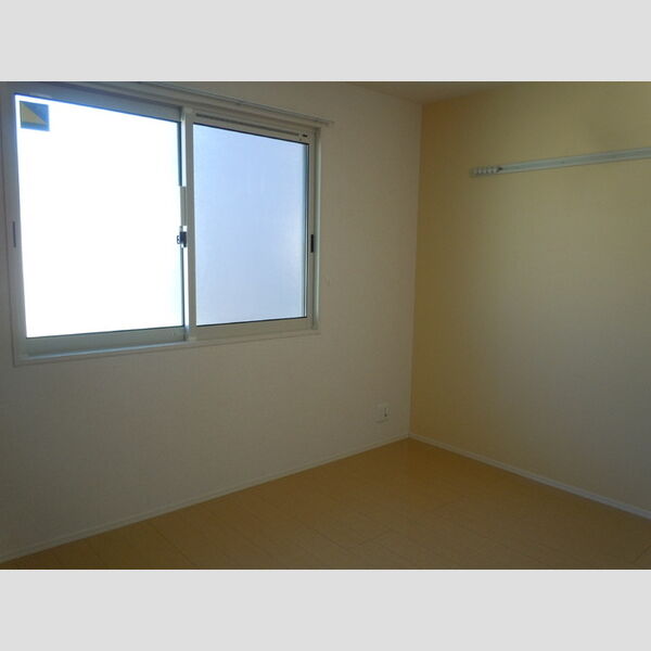 その他 (205 洋室)