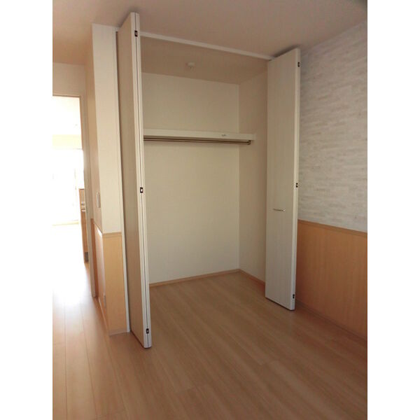 収納 (B105　クローゼット)