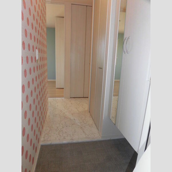 玄関 (201　玄関)