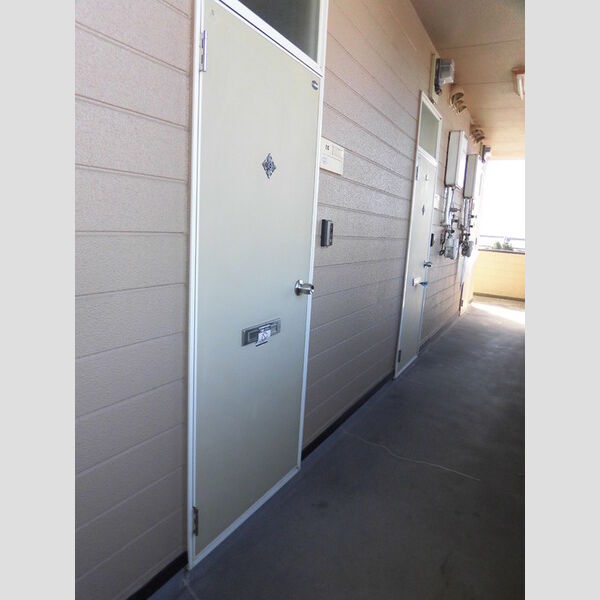 玄関 (2-C　玄関)