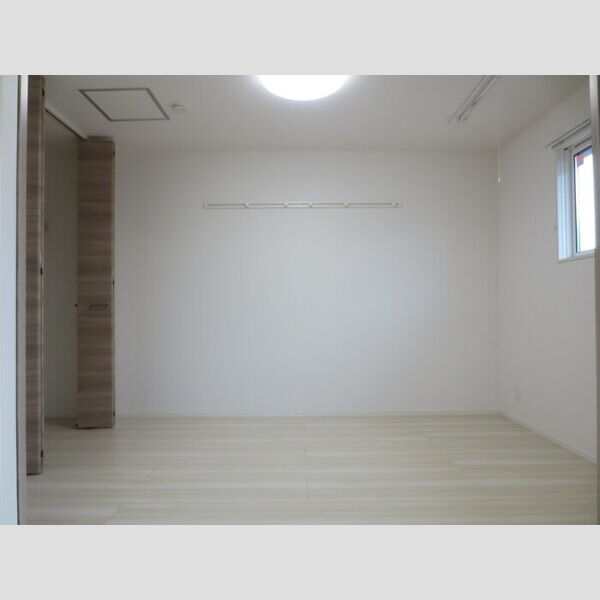 その他 (206　南側洋室)