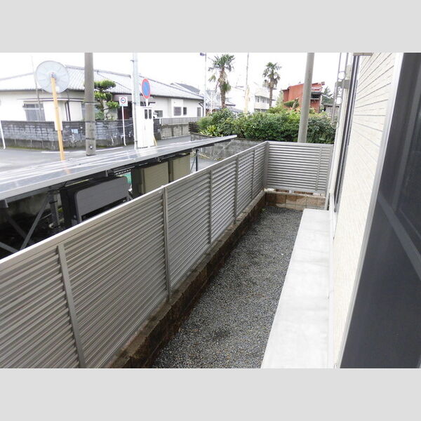 その他 (B107　専用庭)