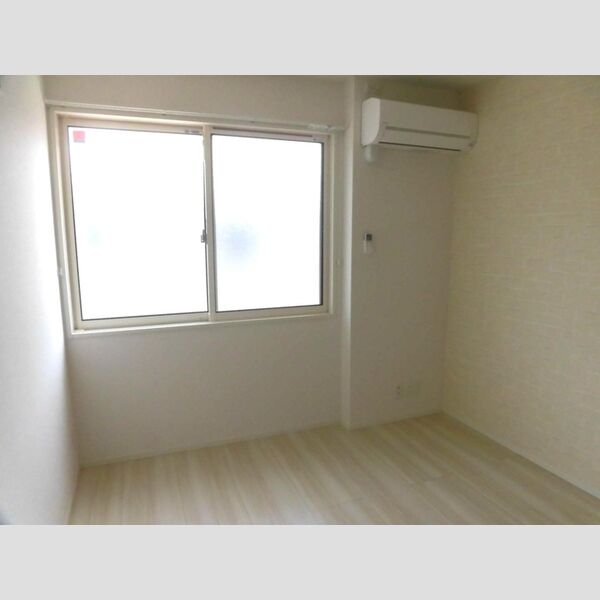 その他 (203　洋室)