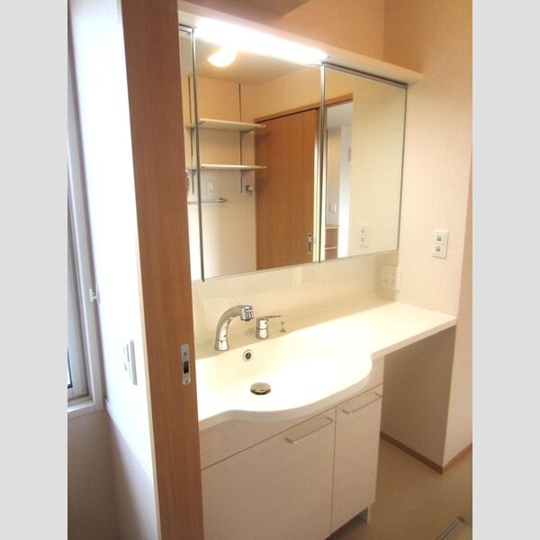 洗面所 (302　洗髪洗面化粧台)