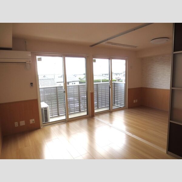 その他 (206　リビング)