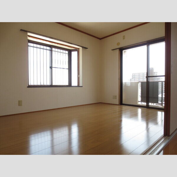 その他 (401　南側洋室)