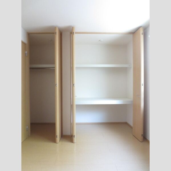 収納 (208　クローゼット)