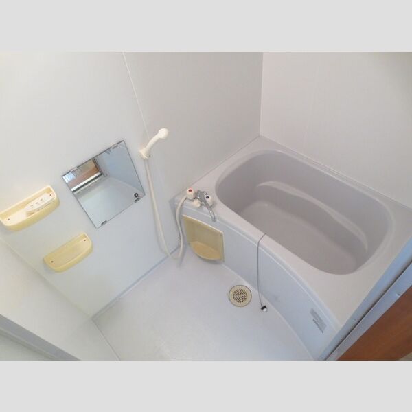 バス (102　バスルーム)