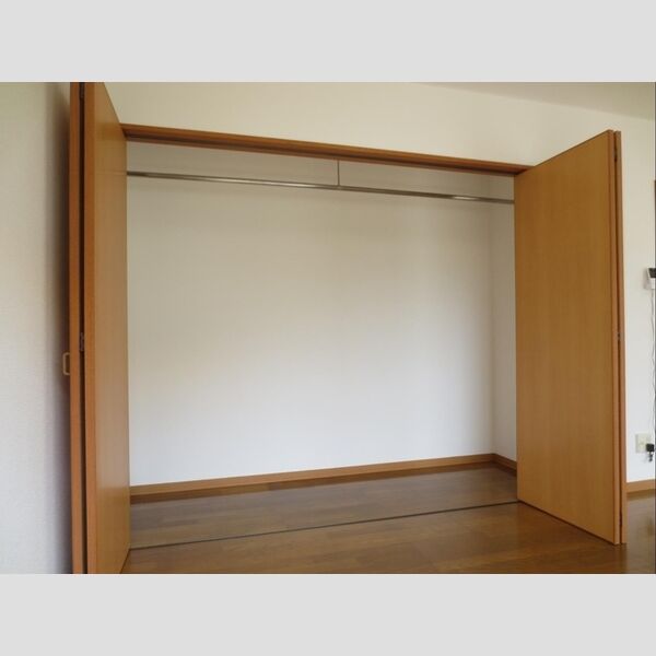 収納 (102　クローゼット)