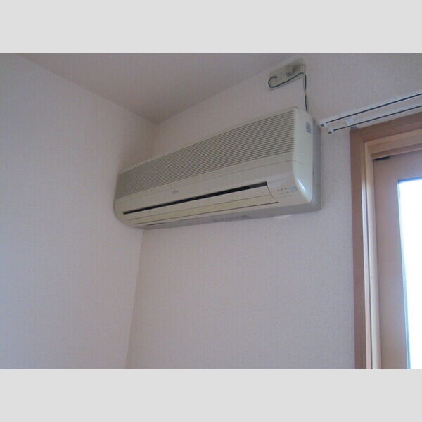 その他 (202　エアコン付き)