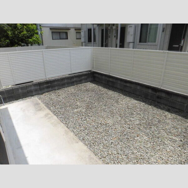 その他 (B102　専用庭)