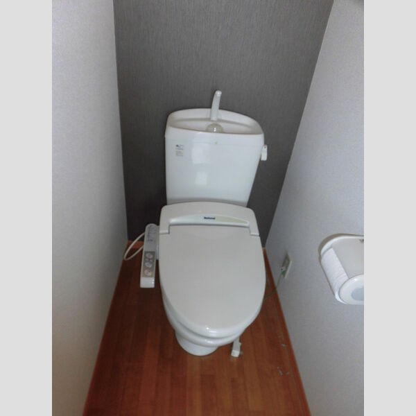 トイレ (202　温水洗浄暖房便座)