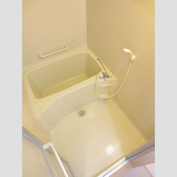 バス (203　バスルーム)