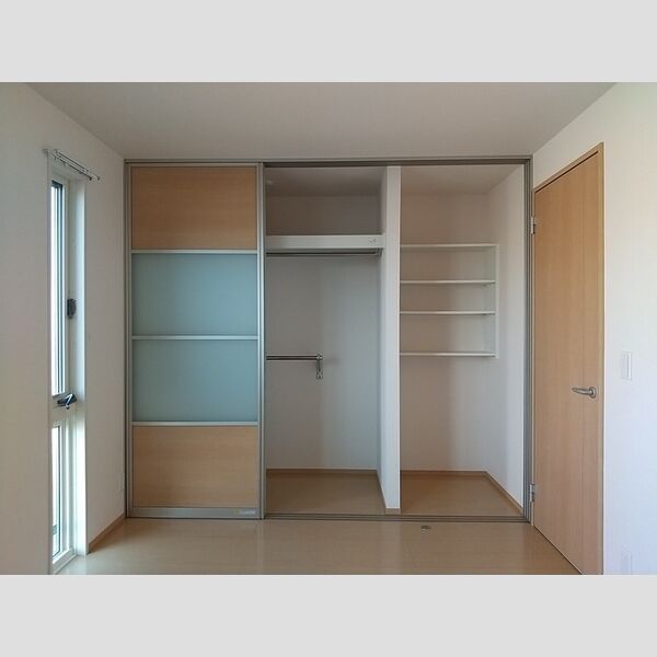 収納 (202　クローゼット)