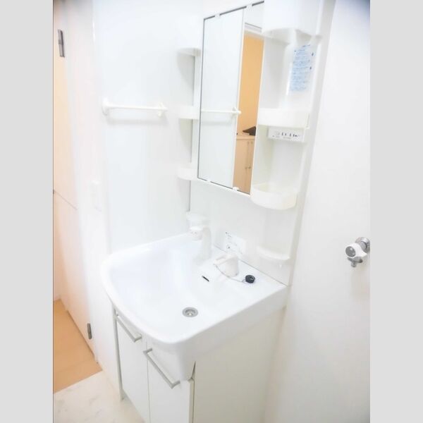 洗面所 (101　洗髪洗面化粧台)