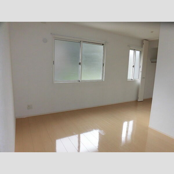 その他 (203　洋室)