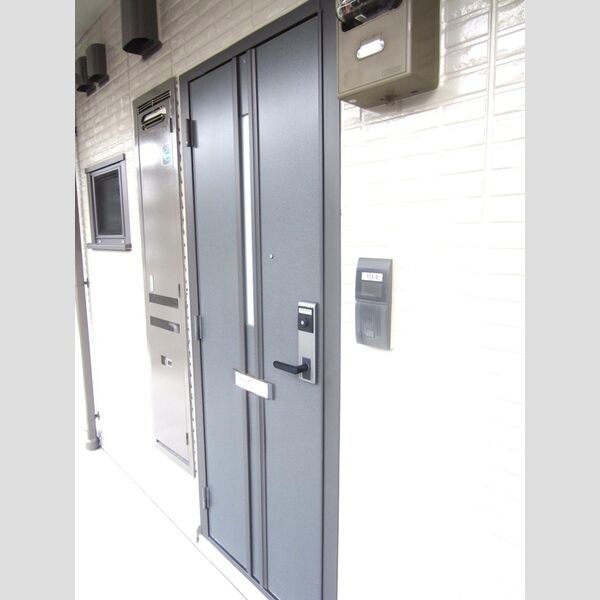 玄関 (110　玄関ドア)