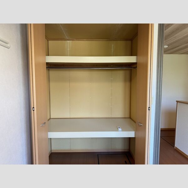 収納 (110 クローゼット)