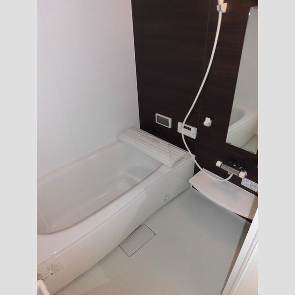 バス (A102　暖房換気乾燥機付バスルーム)