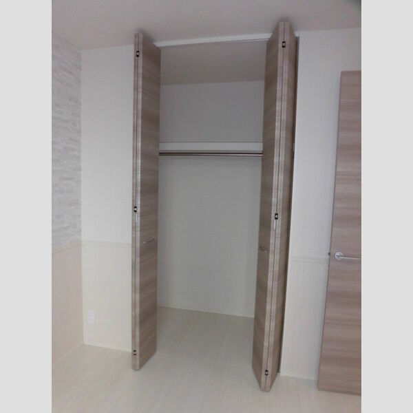 収納 (A102　クローゼット)