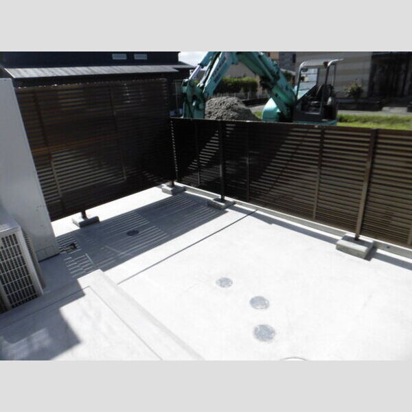 その他 (106　専用庭)