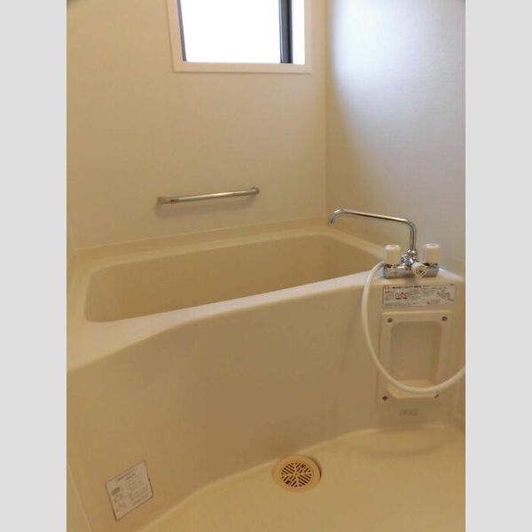 バス (B105　バスルーム)