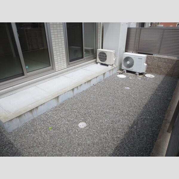 その他 (A105 専用庭)