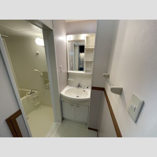 洗面所 (105　洗面化粧台)