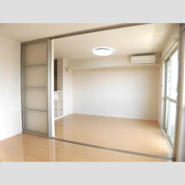 居室・リビング (205　洋室・DK)