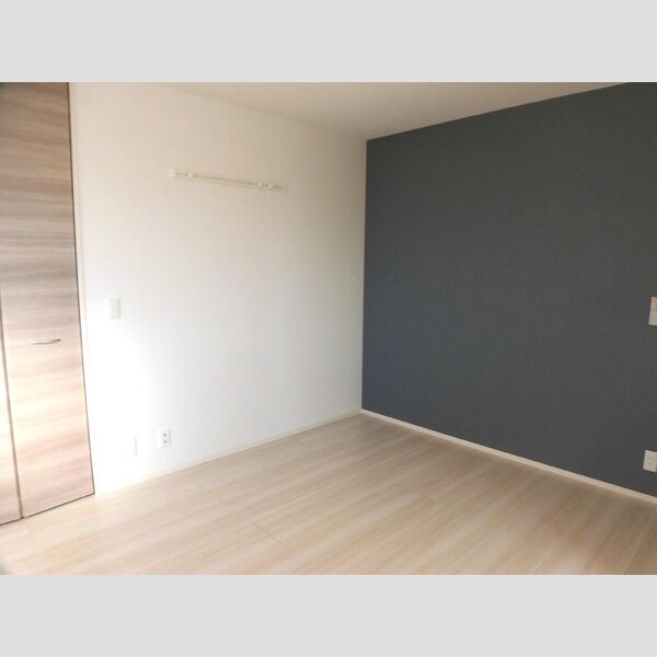 その他 (305　洋室)