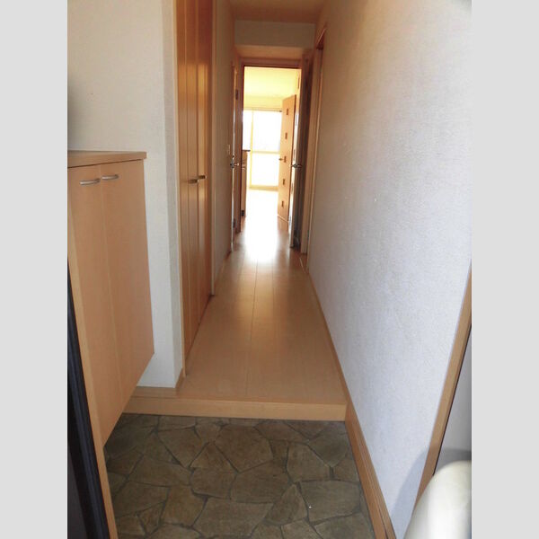 玄関 (B107　玄関)