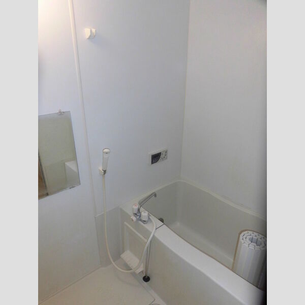 バス (B107　追い炊き機能付バス)