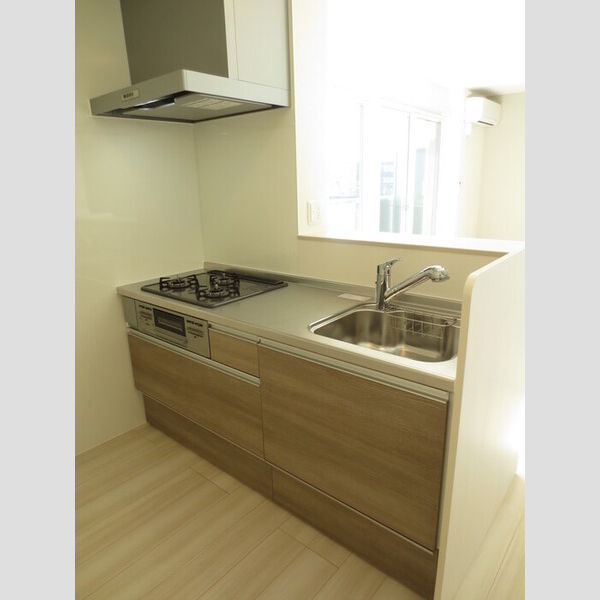 キッチン (302　ガスコンロ付きシステムキッチン)