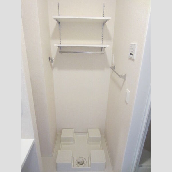 その他 (102　洗濯機置き場)