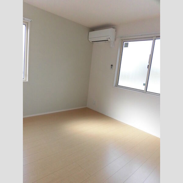 その他 (105　エアコン付き北側洋室)